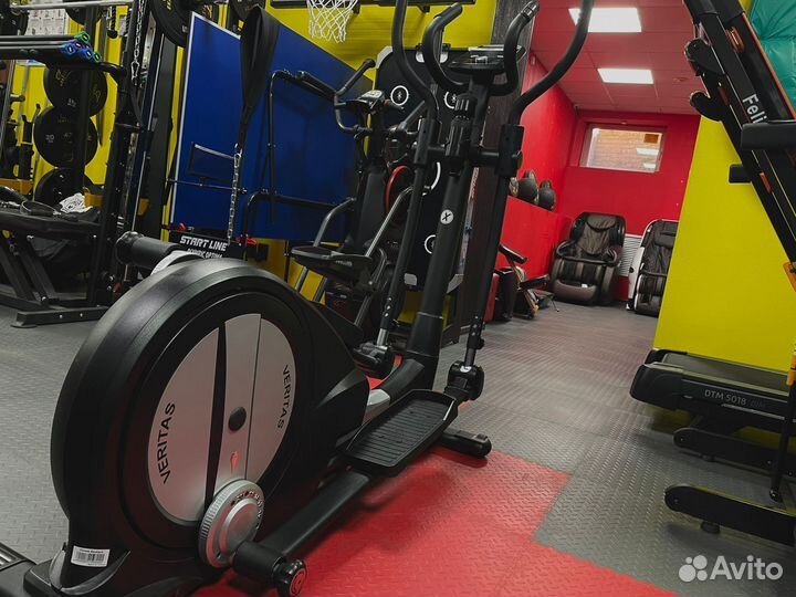 Эллиптический тренажер Proxima Veritas (витринный)