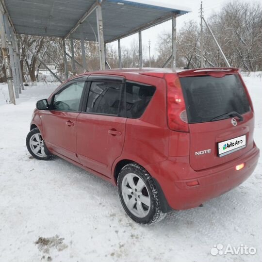 Nissan Note 1.6 AT, 2008, 139 000 км