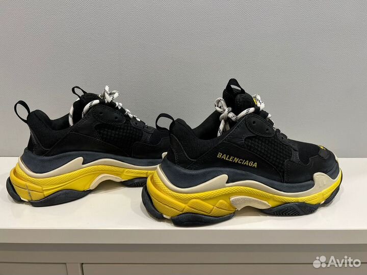 Кроссовки Balenciaga Triple s женские