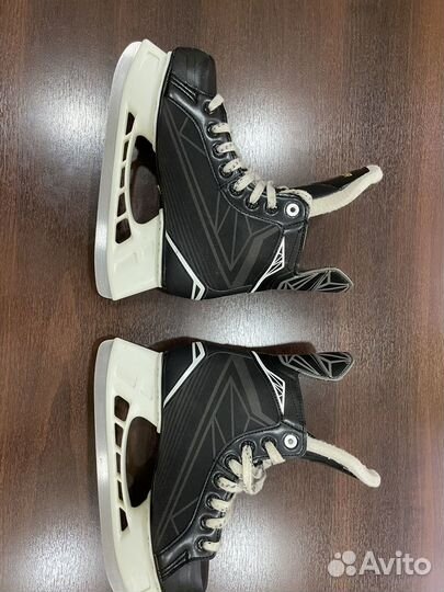 Коньки хоккейные bauer supreme S140