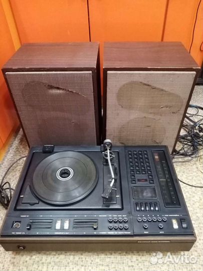 Радиола Estonia 008 с колонками 25 аса