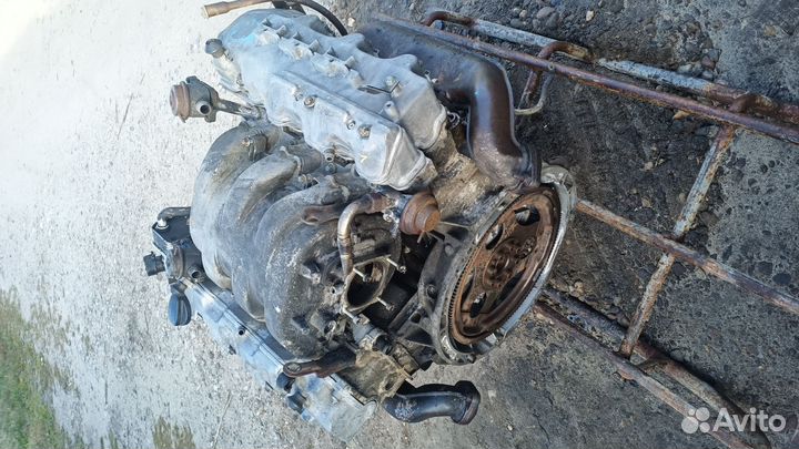 Двигатель mercedes