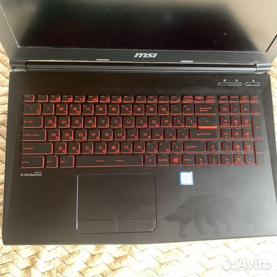 Игровой ноутбук MSI, i7 7700HQ, 16гб, GTX 1050, M2