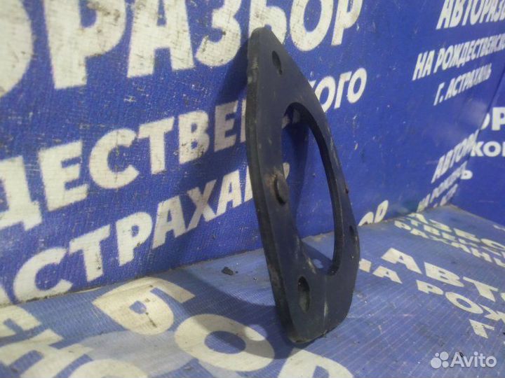 Проставка пружины Ford Focus 2 седан 2007