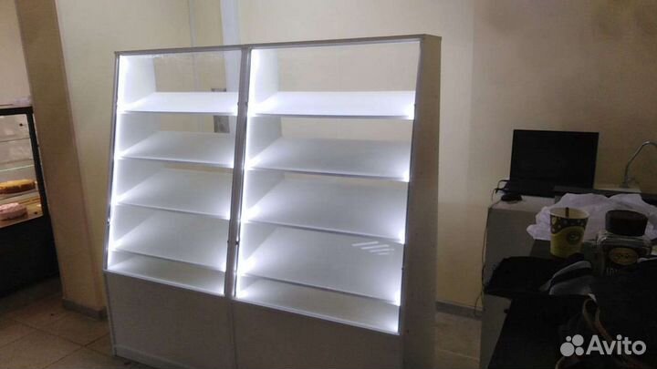 Витрина для выпечки новая