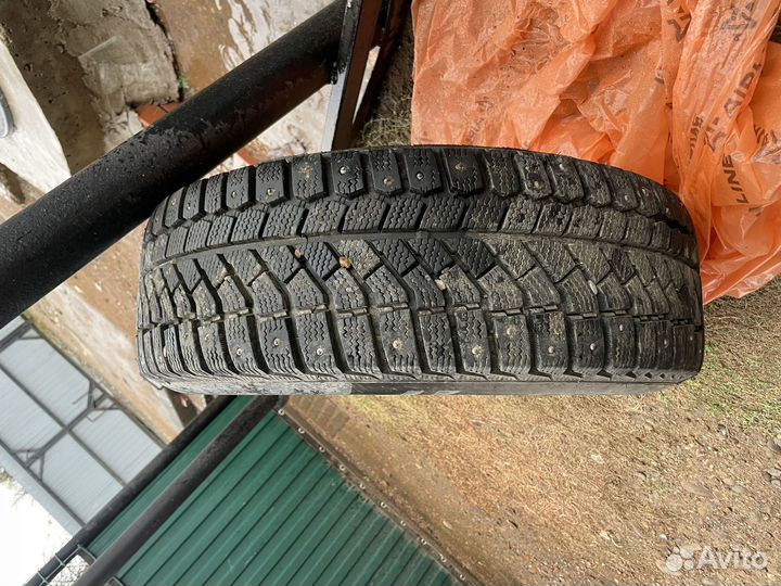 Viatti Brina Nordico V-522 2.25/4.5 R15