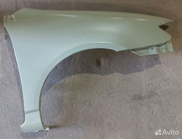 Крыло переднее правое B8403211 для Solano (620) li