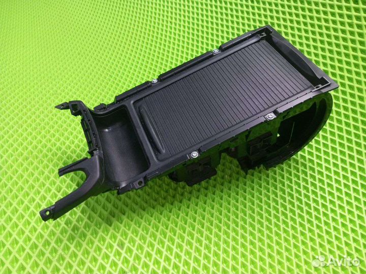 Подстаканник центральной консоли Honda Civic 4D 8