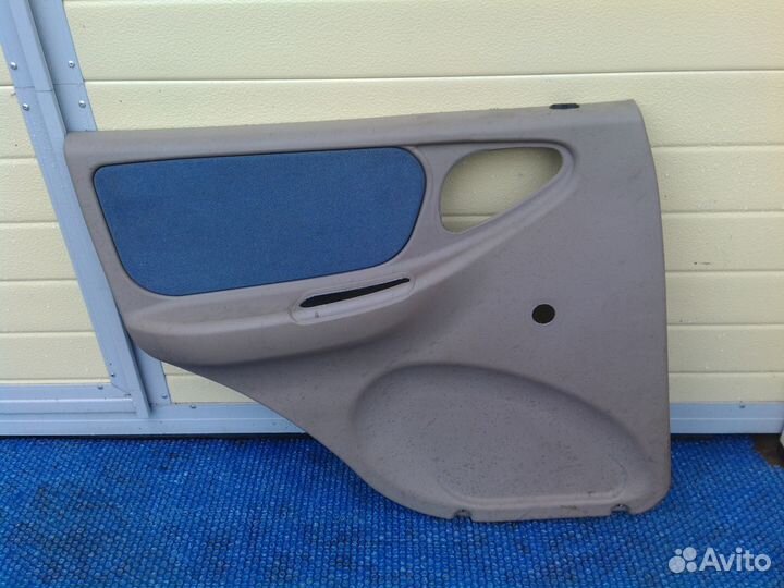 Шевроле Нива-карты левых дверей