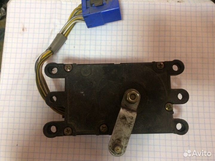 Сервопривод печки Mazda 626 GE 1.8 1992-1997