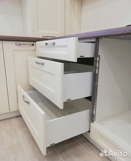 Цена за всю кухню. Угловая ксп:36684