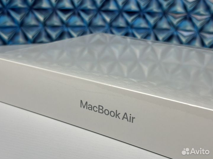 MacBook Air 13 2024 M3/16/512Gb NEW re:Store, чек