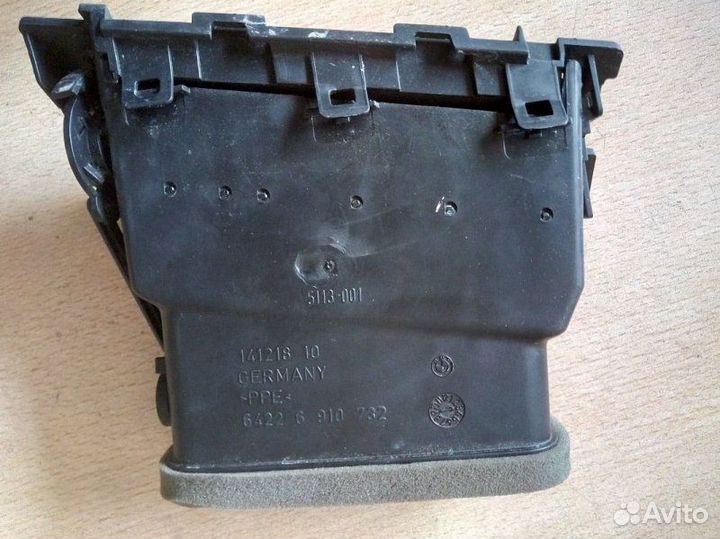 Дефлектор воздушный правый Bmw 5-Series E60 2008