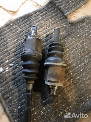 Внутренняя граната Нисан Альмера Н16 1.5 qg15de