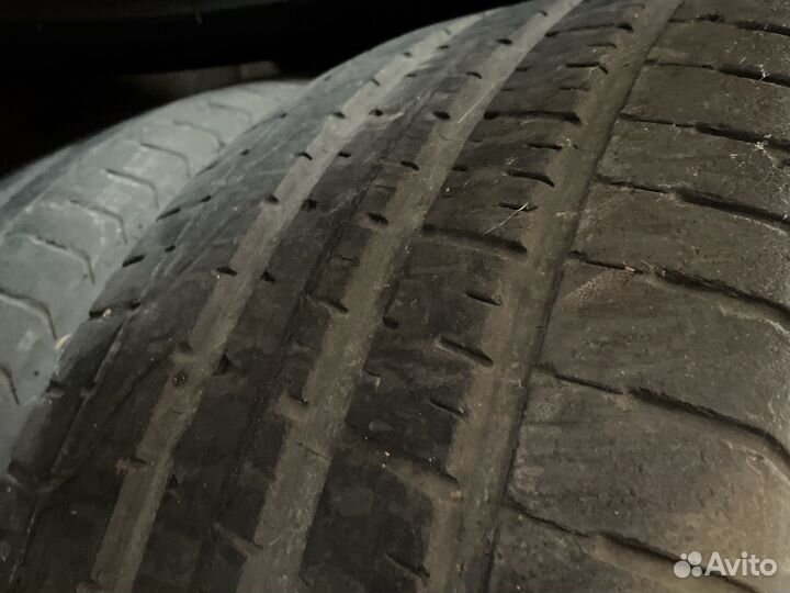 Pirelli P Zero 275/45 R21 и 315/40 R21 111Y