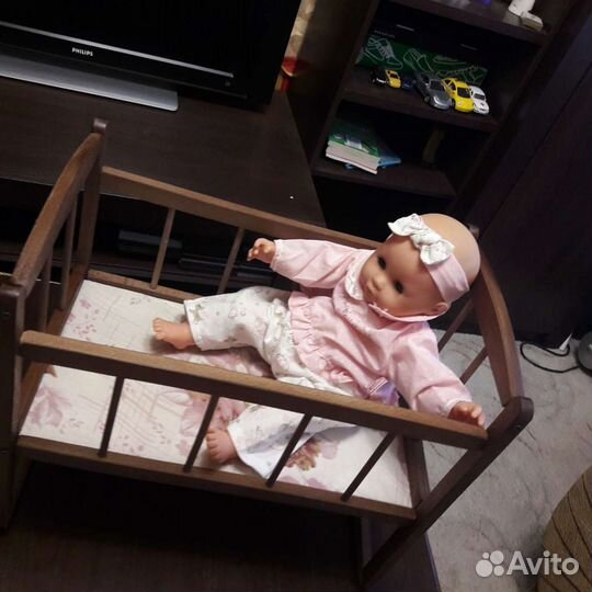 Кроватка - маятник для кукол