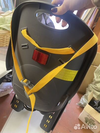 Детское кресло для велосипеда на сиденье