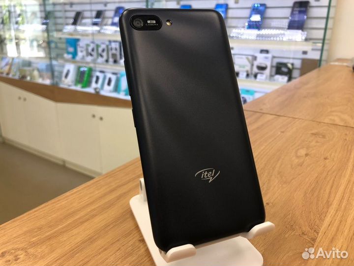 Смартфон itel A25