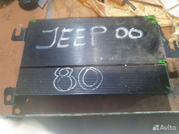 Усилитель магнитолы на jeep grand cherokee 1999-20