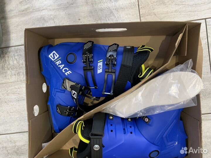 Новые горнолыжные ботинки salomon 23.5