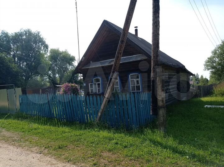 Дом 26,5 м² на участке 23,6 сот.