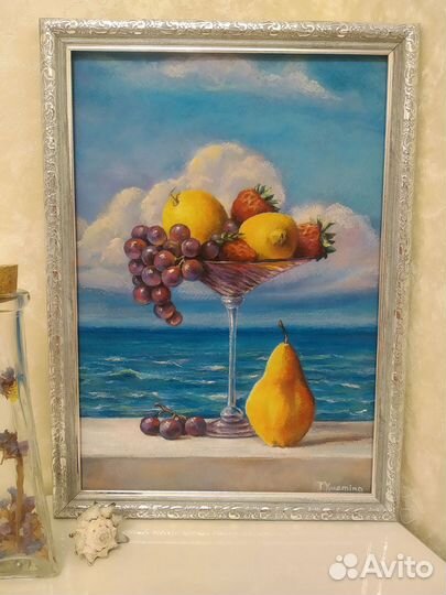 Картина, натюрморт с грушей сухой пастелью