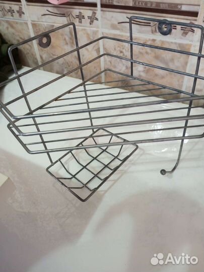 Угловая полка для ванной