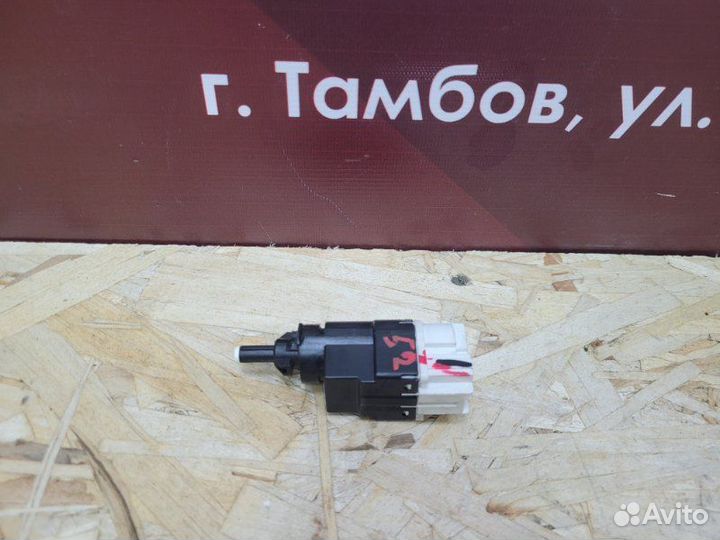 Датчик педали тормоза LADA X-Ray