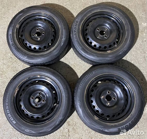 Kia Rio, Hyundai Solaris диски R15