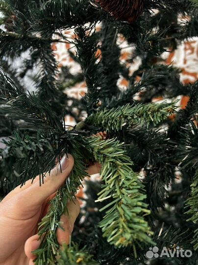 Новогодняя искусственная елка