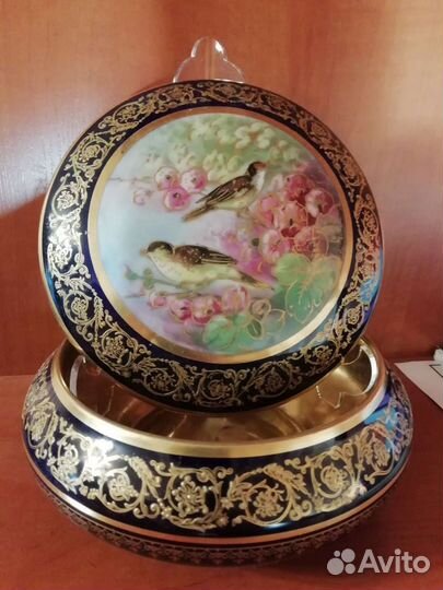 Шкатулка фарфоровая. 1920 - 1930 е гг