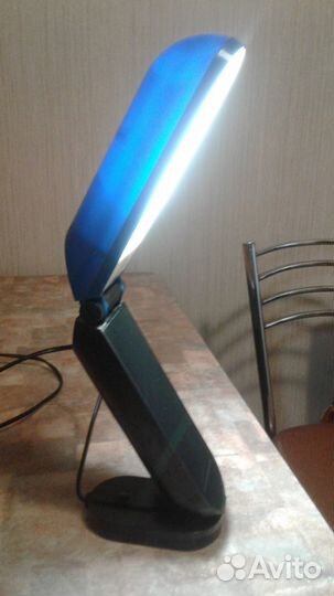 Лампа настольная бу