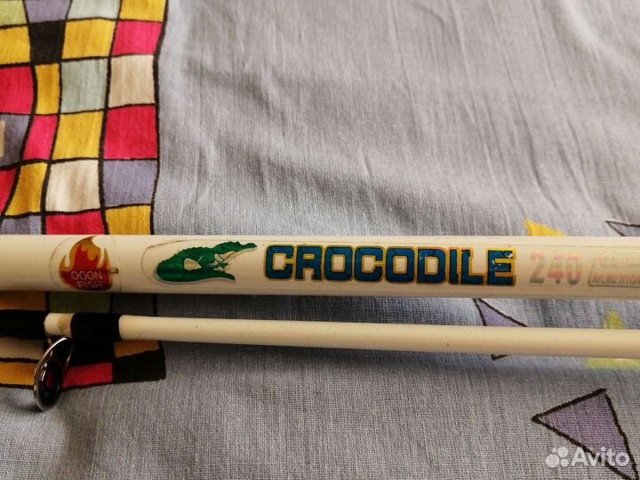 Спиннинг для дорожки с новой корейский катушкой