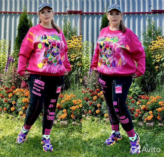 Новый свитшот в стразах Корея 54-56