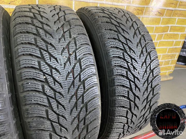 Nokian Tyres Hakkapeliitta R3 225/55 R17 101R