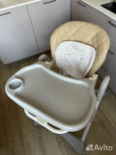 Стульчик доя кормления