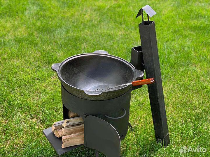Казан чугунный 8 литров+печь с трубой с дверцей