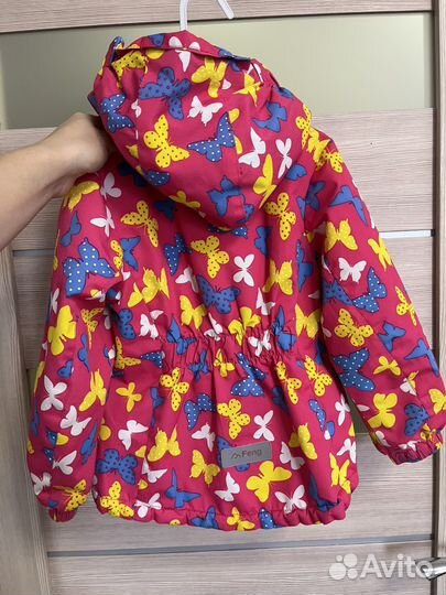 Ветровка на девочку 104