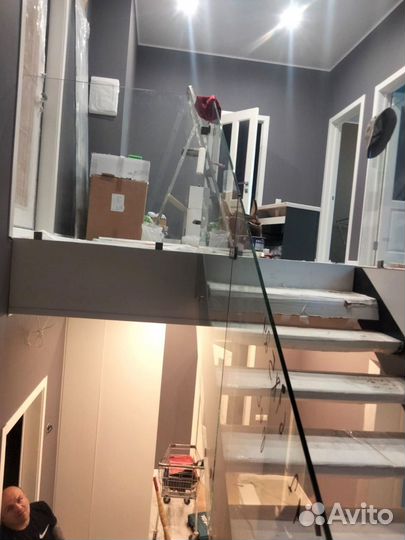 Перила и ограждения для лестниц