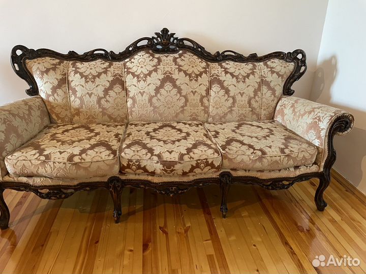 Диван и кресло румынские