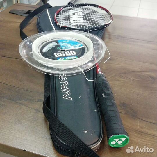 Перетяжка бадминтонных ракеток