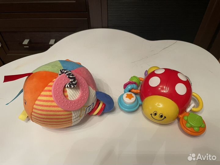 Развивающие игрушки для малышей