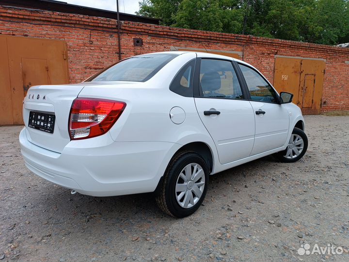 LADA Granta 1.6 МТ, 2024, 5 км