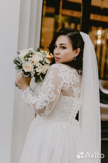 Свадебное платье 46 48