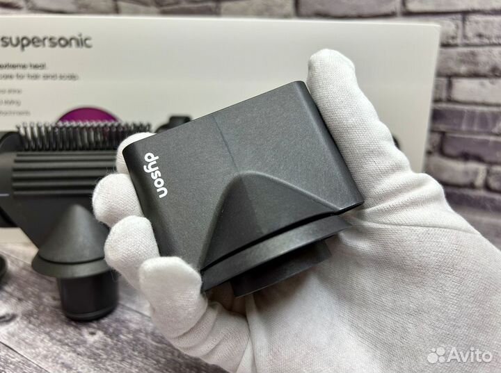 Фен Dyson supersonic hd15
