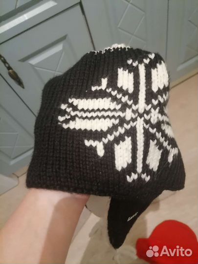 Шапка зимняя вязанная