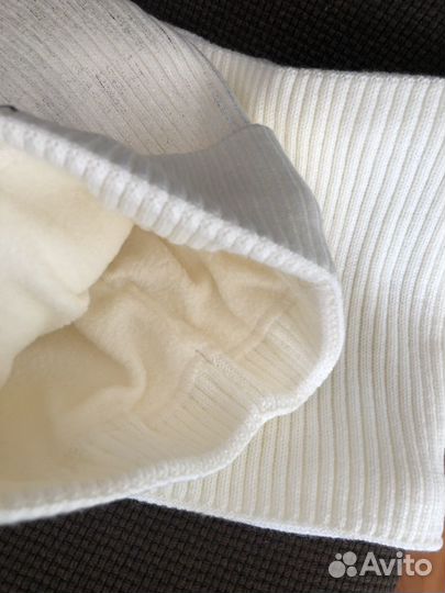 Комплект Шапка и шарф новый