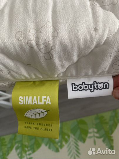 Детская кровать с маятником