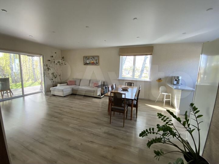 Дом 112 м² на участке 12 сот.