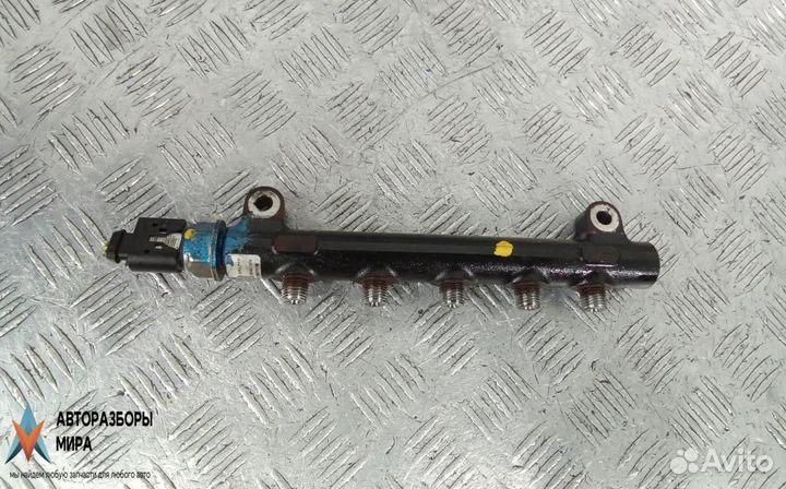 Топливная рампа Opel Antara рест. 2012